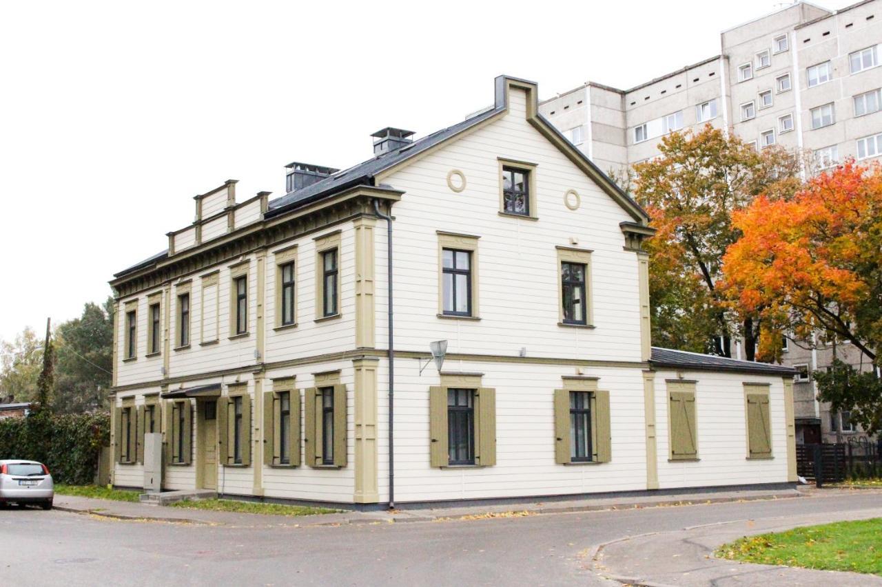 Cosy Apartment In Riga With Free Parking 外观 照片